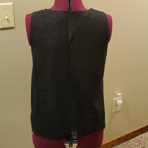 🖤Banana Republic🖤sleeveless lace top - Picture 6 of 10